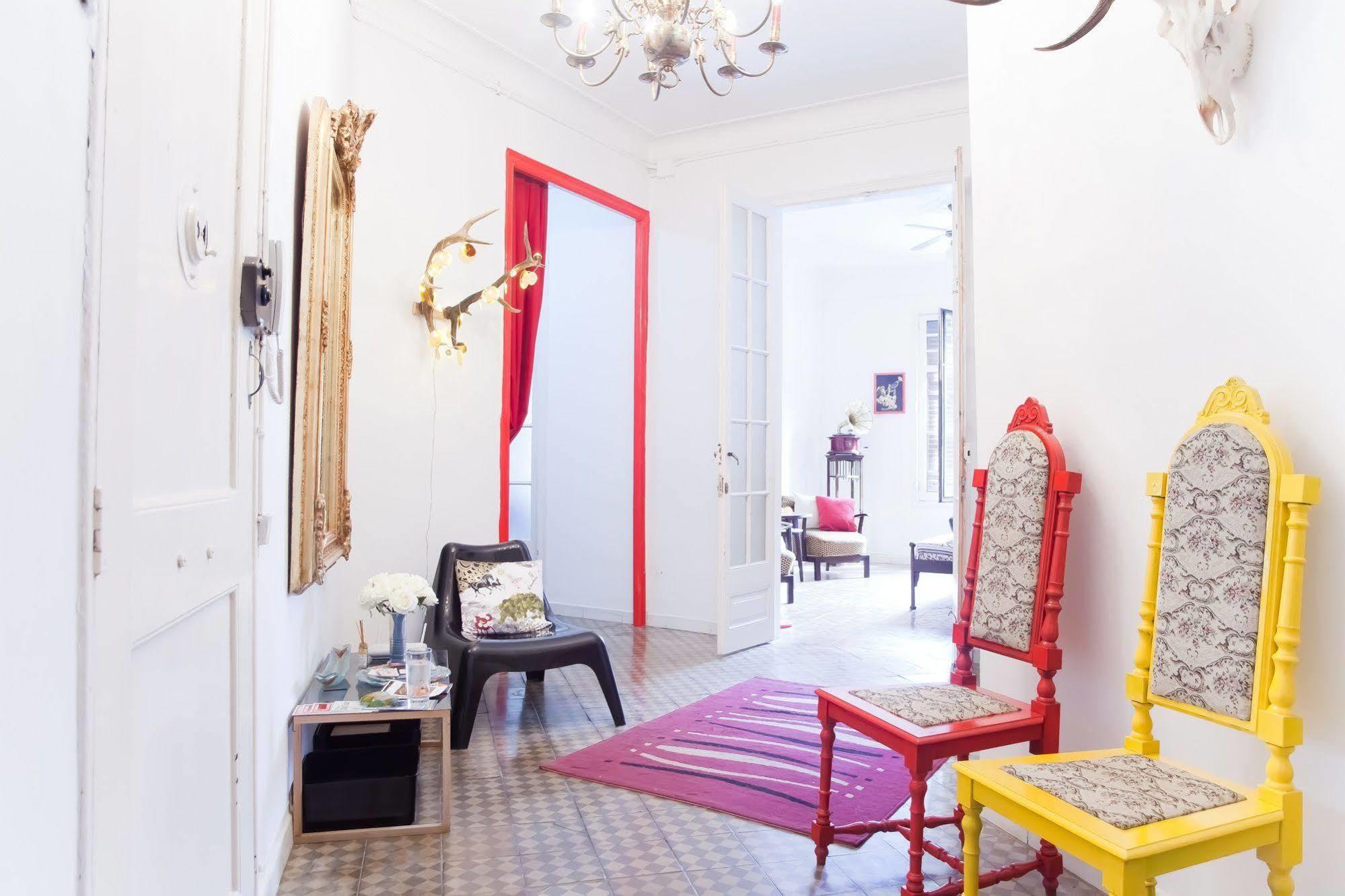 Bed and Breakfast Casa Trianon Barcellona Esterno foto